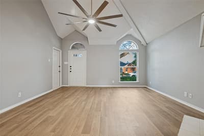 605 Reeves Lane, Kennedale TX 76060 - Photo 4