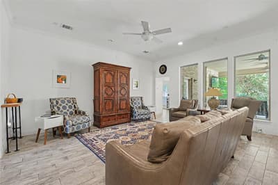 116 E 8th Street, Irving TX 75060 - Photo 2