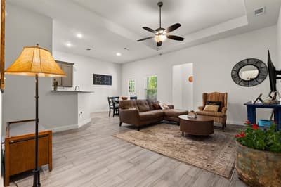 3721 Washington Street, Greenville TX 75401 - Photo 4