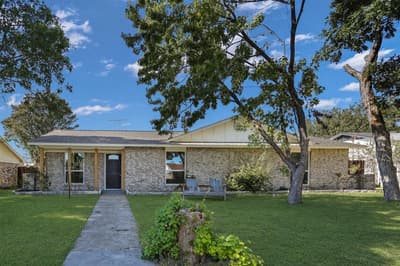 513 Colonial Drive, Garland TX 75043