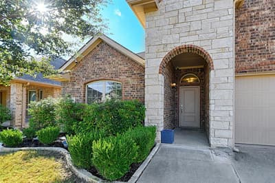 716 Jamestown Lane, Fate TX 75189 - Photo 3