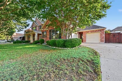 730 Pheasant Run Drive, Murphy TX 75094 - Photo 2
