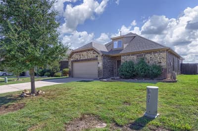 627 Redwood Drive, Greenville TX 75402 - Photo 3