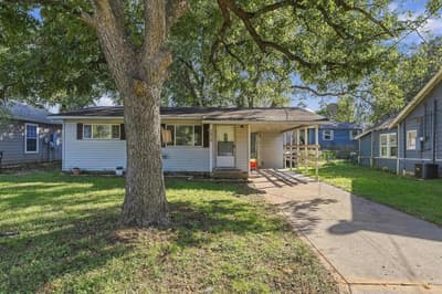 1014 W Florence Street, Denison TX 75020 - Photo 2