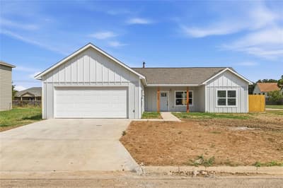 2204 Brooke Lane, Brownwood TX 76801 - Photo 3