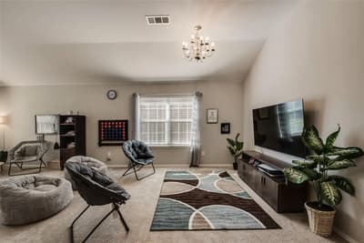 2732 Excalibur Drive, Grand Prairie TX 75052 - Photo 4