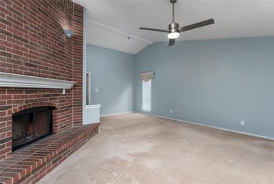826 Camino Court, Grand Prairie TX 75052 - Photo 5