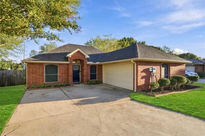1968 Hobart Lane, Lewisville TX 75067 - Photo 2