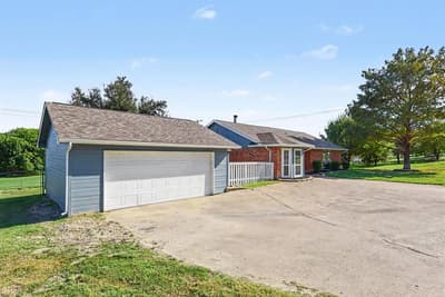 2206 Beaver Creek Road, Wylie TX 75098 - Photo 2