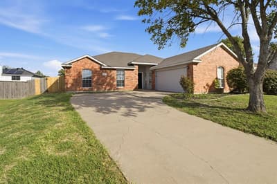 3808 Pennsylvania Avenue, Sachse TX 75048