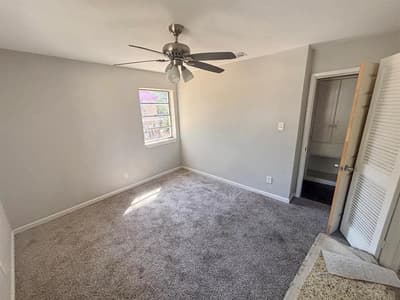 1910 Meadow Lane, Arlington TX 76010 - Photo 3