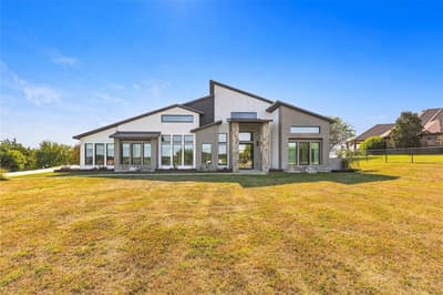 211 Hunter Pass, Waxahachie TX 75165
