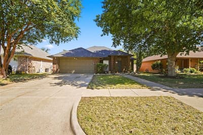 806 Oak Drive, Ennis TX 75119 - Photo 3