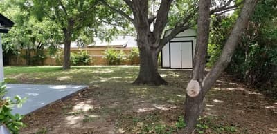 1404 Colonnade Drive, Arlington TX 76018 - Photo 2
