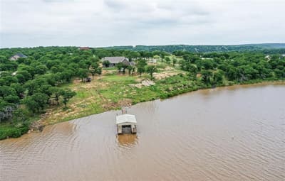 133 Sunset Bay Pointe Court, Chico TX 76431