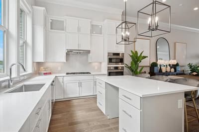 4122 Belt Line Road, Addison TX 75001