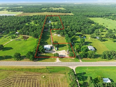 10510 US Highway 82 E, Blossom TX 75416
