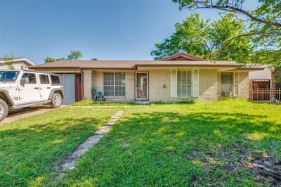 14217 Carla Drive, Balch Springs TX 75180