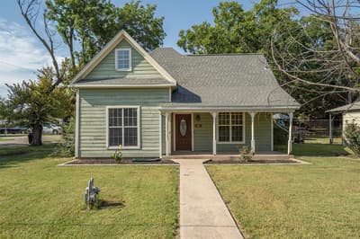 801 E Main Street, Tioga TX 76271