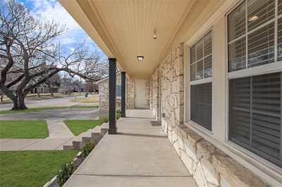 1519 Lansford Avenue, Dallas TX 75224 - Photo 4