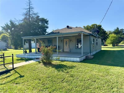 200 E South Street, Trenton TX 75490
