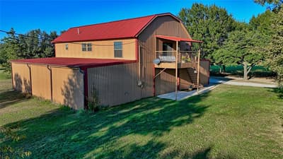 712 Front Street, Sunset TX 76270