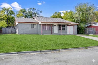 4812 Marshall Street, Forest Hill TX 76119
