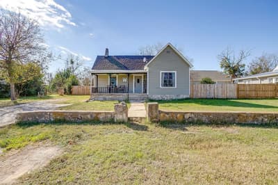 610 N Mesquite Street, Hico TX 76457