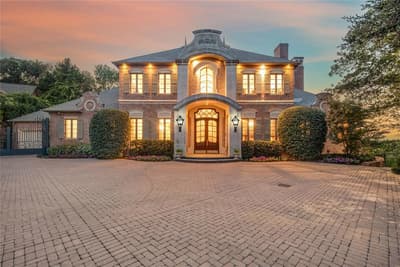 3004 W Shadow Drive, Arlington TX 76006