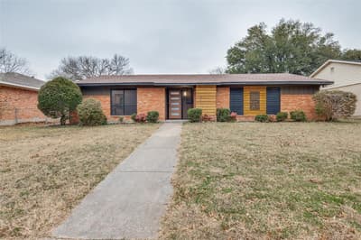 821 Sequoia Drive, Lancaster TX 75146