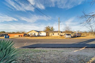 1318 W 2nd Street, Breckenridge TX 76424