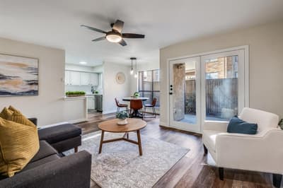 2100 Rainbow Drive # 4111, Arlington TX 76011
