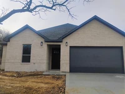 146 Hauser Place, Runaway Bay TX 76426