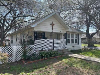 320 & 330 E Belt Line Road, Wilmer TX 75172