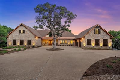 240 Lost Creek, China Spring TX 76633