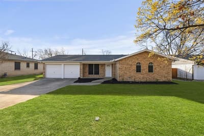 4944 Saucer Drive, Haltom City TX 76117