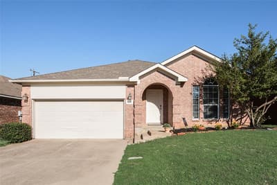 236 Goldeneye Lane, Fort Worth TX 76120
