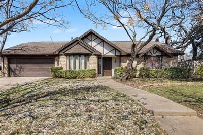 604 Baker Drive, Hurst TX 76054