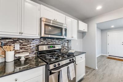 2627 Sharon Street, Dallas TX 75211 - Photo 4