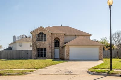 322 Thousand Oaks Drive, Lake Dallas TX 75065