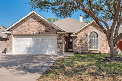 8233 Edgepoint Trail, Fort Worth TX 76053