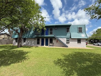 111 E Rogers Street, Arlington TX 76011