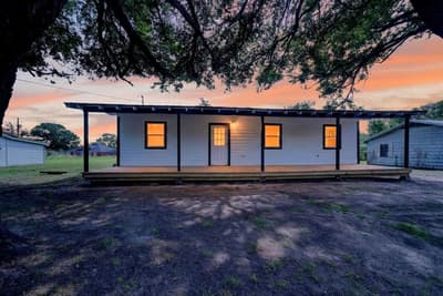 247 Wells Street, Emory TX 75440