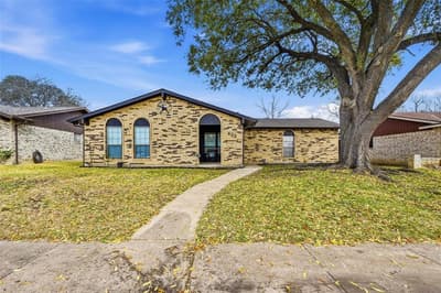 423 Charlotte Street, Duncanville TX 75137
