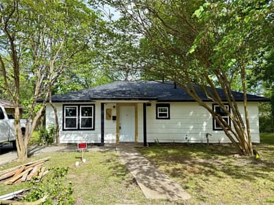 1114 Blackburn Street, Commerce TX 75428