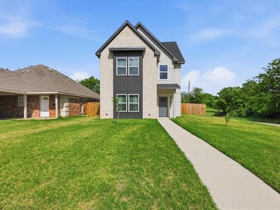 4621 Mccart Avenue, Fort Worth TX 76115