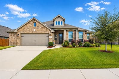 129 Fireberry Drive, Glenn Heights TX 75154