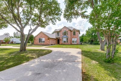 331 Lakeside Drive, Shady Shores TX 76208 - Photo 3