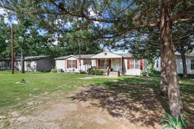 7406 Lakeview Drive, Bonham TX 75418