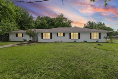 2906 Tanglewood Drive, Commerce TX 75428